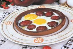 Güveçte Yumurta resmi yok!